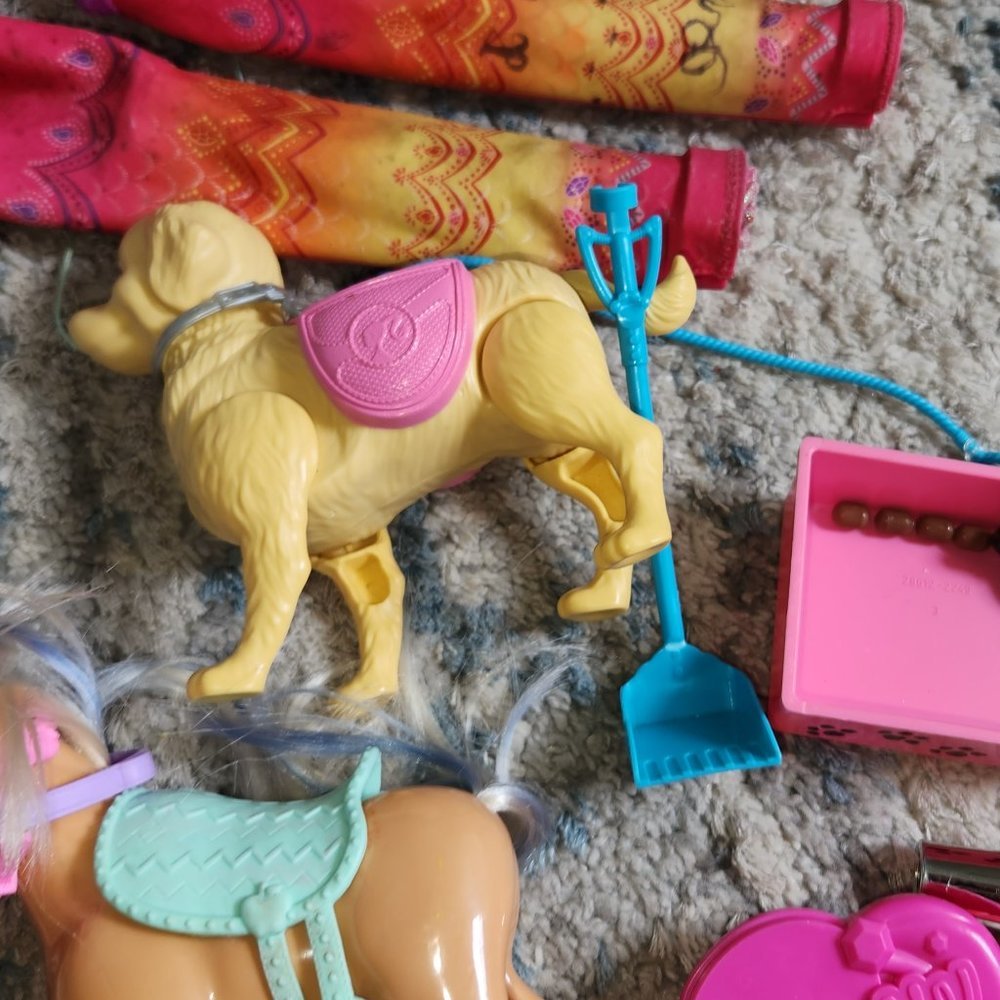 Big Lot of Barbie Pets and Accessories || Surf Boards EUC - Picture 10 of 10